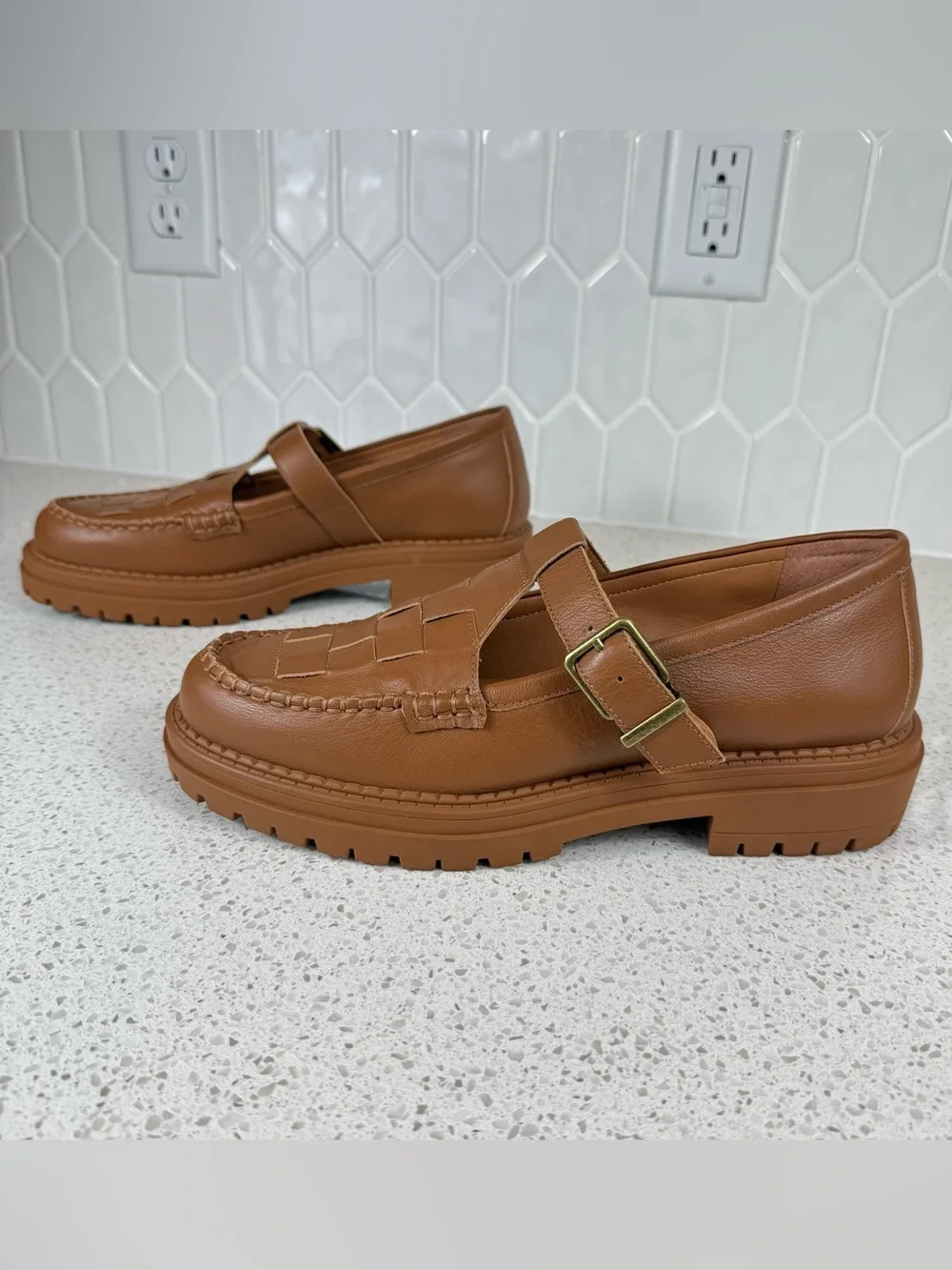 Chelsea & Violet T-Bar Loafer’s Tan Platform Mary Jane Women’s Size 9.5 - Picture 1 of 11